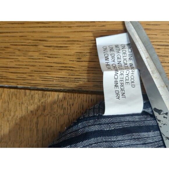 Cheyenne Elegant Black Tunic Top with Striped Pattern and Relaxed Fit - Picture 12 of 12